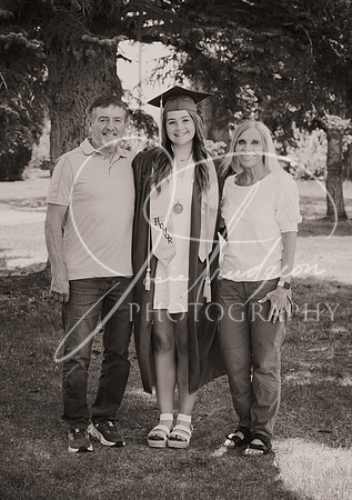 2025 Grads at the Park (50)