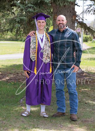 2025 Grads at the Park (184)