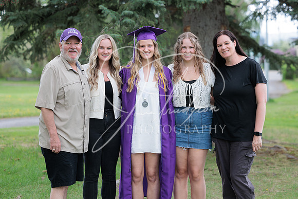 2025 Grads at the Park (383)