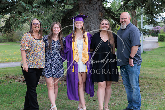 2025 Grads at the Park (238)