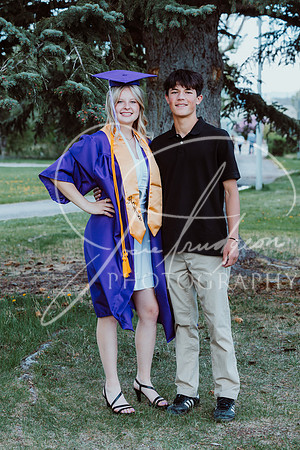 2025 Grads at the Park (139)